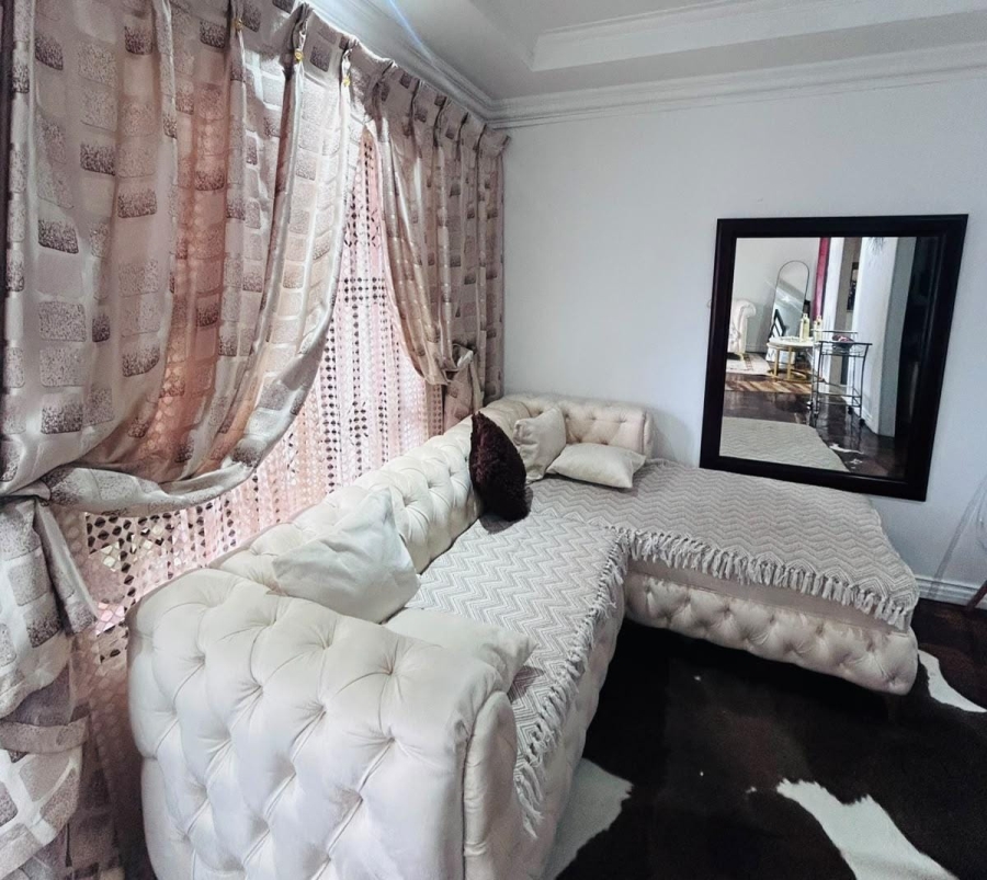 4 Bedroom Property for Sale in Guguletu Western Cape
